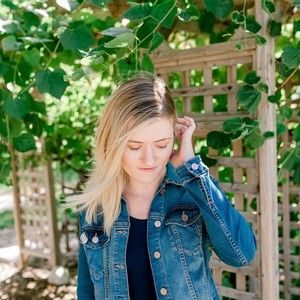 Meet your Posher, Alexandra